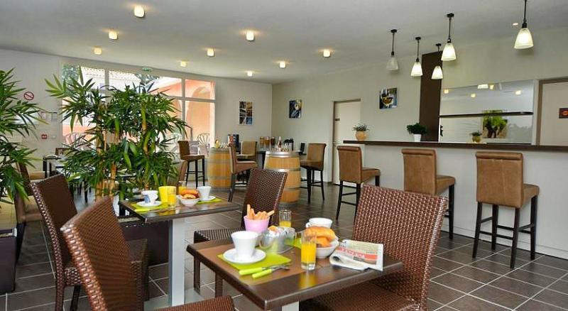 Terres De France - Le Domaine De Bacchus Hotel Saint-Christol  ภายนอก รูปภาพ