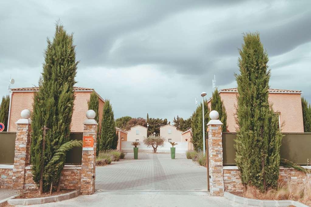 Terres De France - Le Domaine De Bacchus Hotel Saint-Christol  ภายนอก รูปภาพ